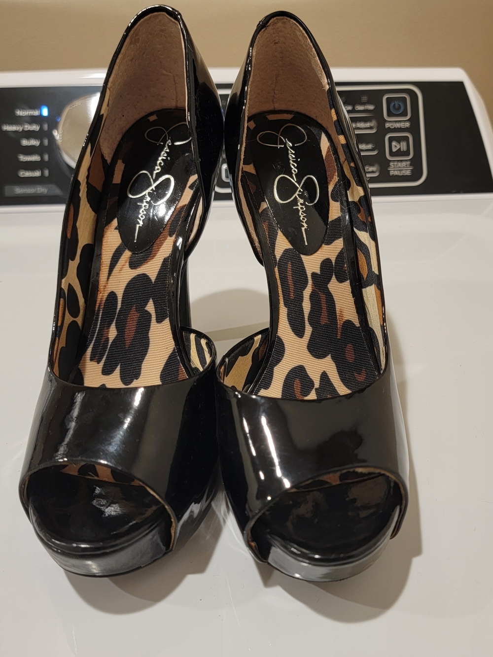 Jessica Simpson Black Patent Peep-Toe Heels with Leopard Insole